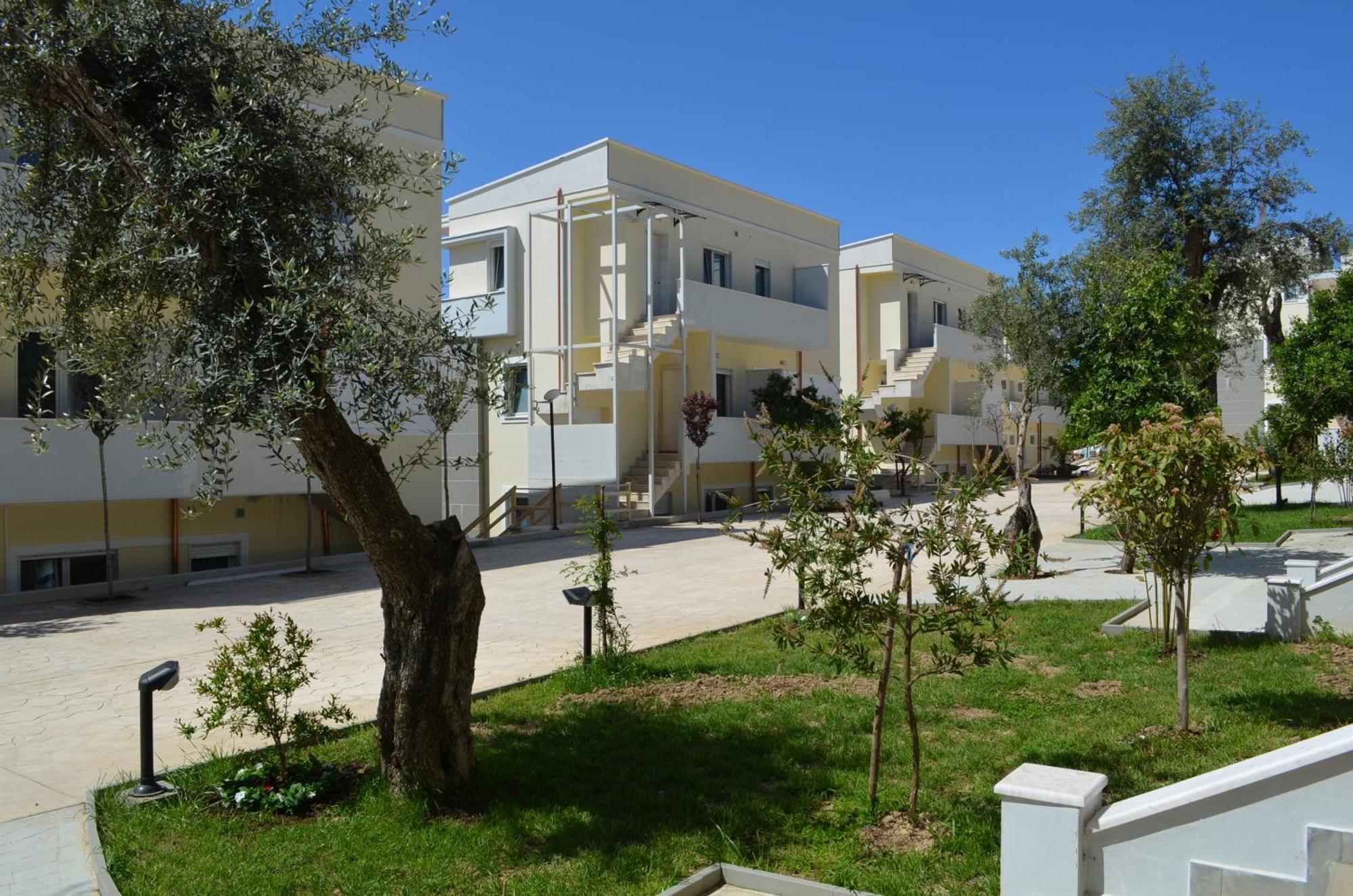 Elite 2 Kosta Hotel Dhermi Exterior photo